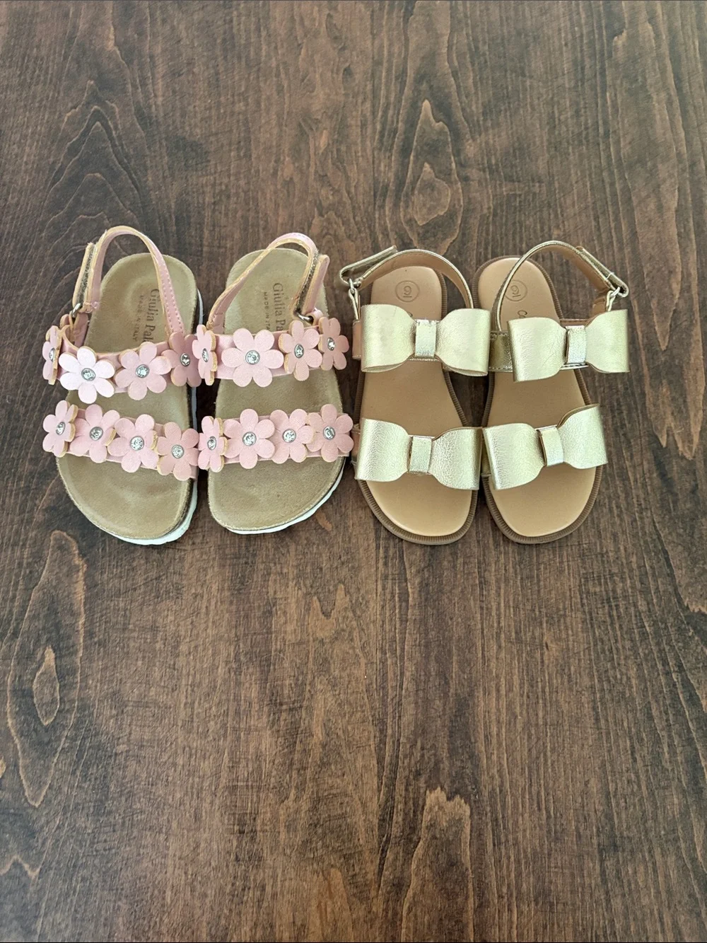 Cat & Jack Girls Pink Flower and Gold Bow Sandal Set